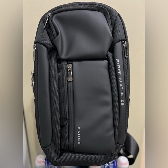 Black Sling Bag/Backpack NWOT - Picture 1 of 6